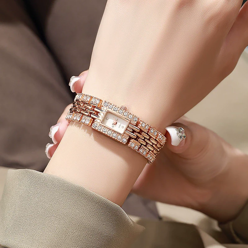 Women's Metal Square Fashion Bracelet Watch - Image 4