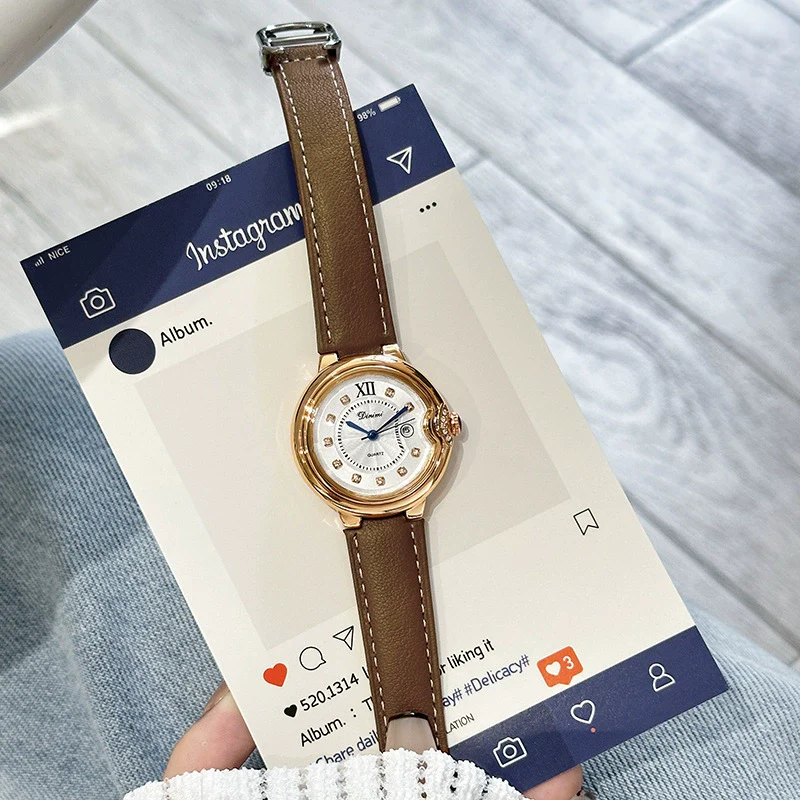 Women's Metal Watch Round Dial Leisure Style - Image 4