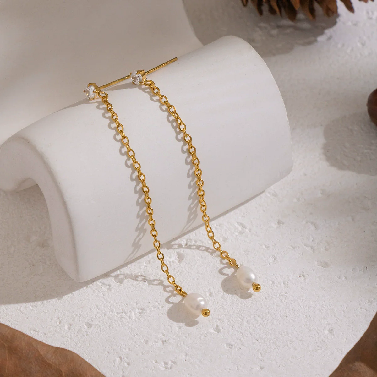 Women's Minimalist Casual Geometric Stainless Steel Freshwater Pearl Earrings With Chain Tassels Pvd Furnace Vacuum Real Gold Plated