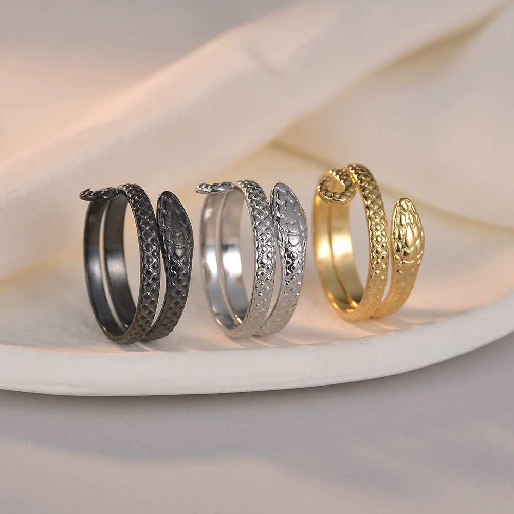 Women's Open Snakeshaped Titanium Steel Ring With Geometric Design And Electroplating