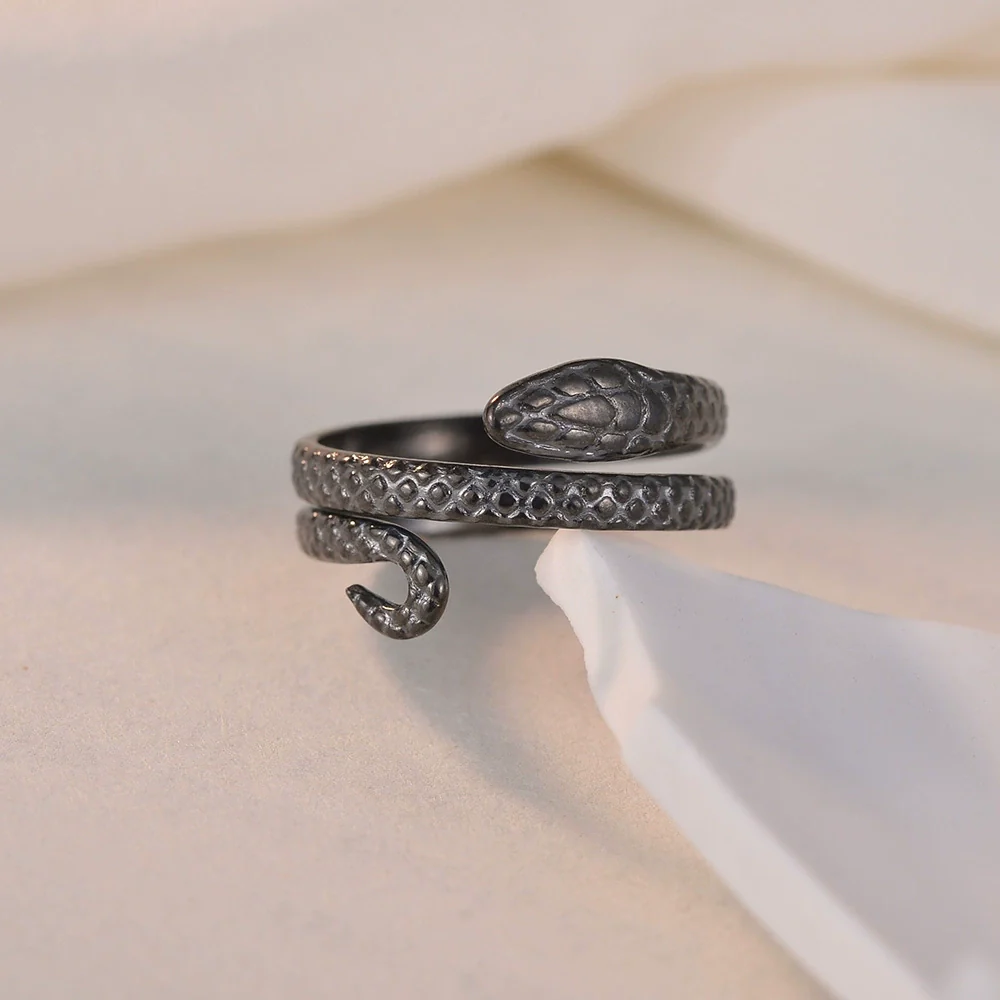 Women's Open Snakeshaped Titanium Steel Ring With Geometric Design And Electroplating - Image 4