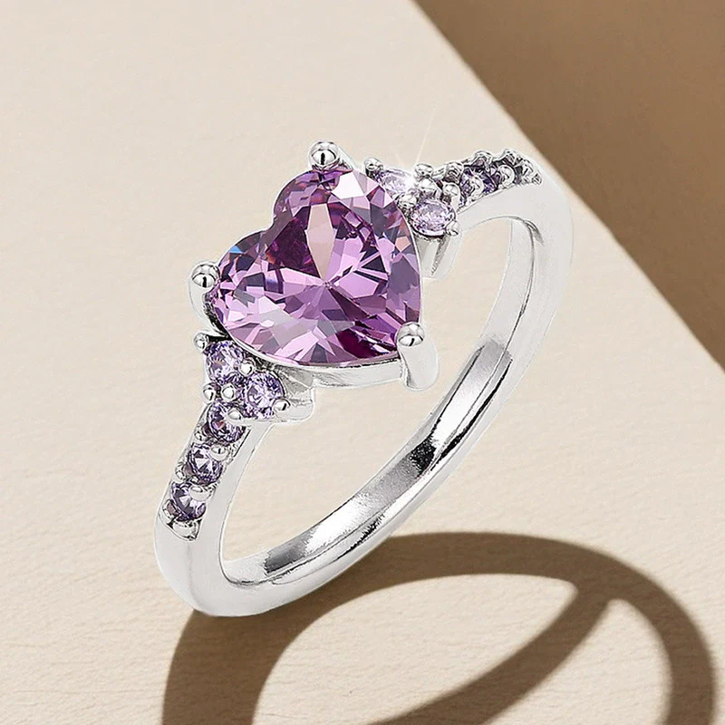 Women's Princess Style Heartshaped Copper Ring Set With Zirconia - Image 2