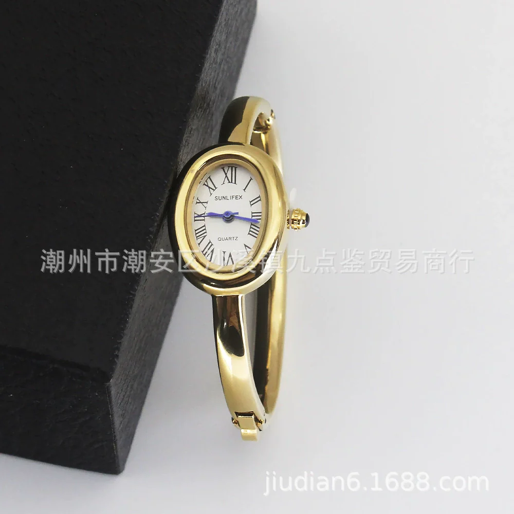 Women's Quartz Bracelet Watch Set With Stainless Steel Strap And Buckle Oval Dial Medieval Style - Image 13