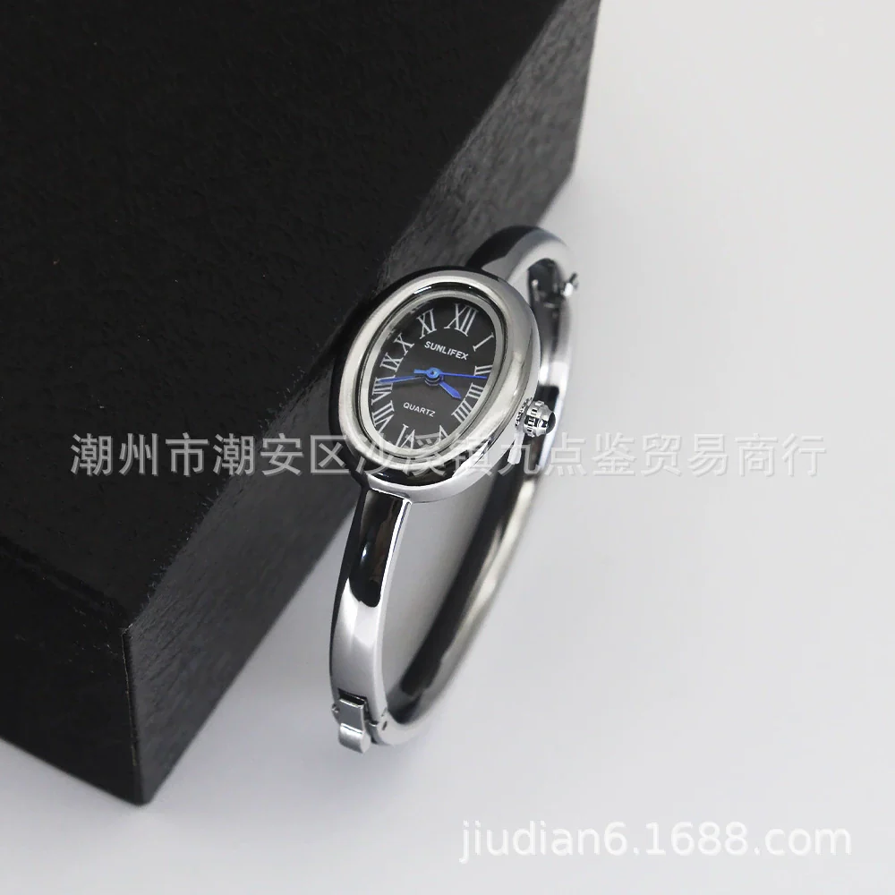 Women's Quartz Bracelet Watch Set With Stainless Steel Strap And Buckle Oval Dial Medieval Style - Image 17