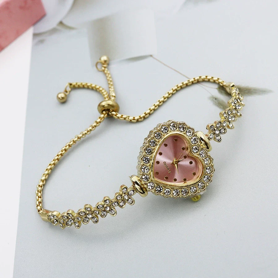 Women's Quartz Watch Alloy Stainless Steel Heart Shape Retro Leisure Style - Image 12