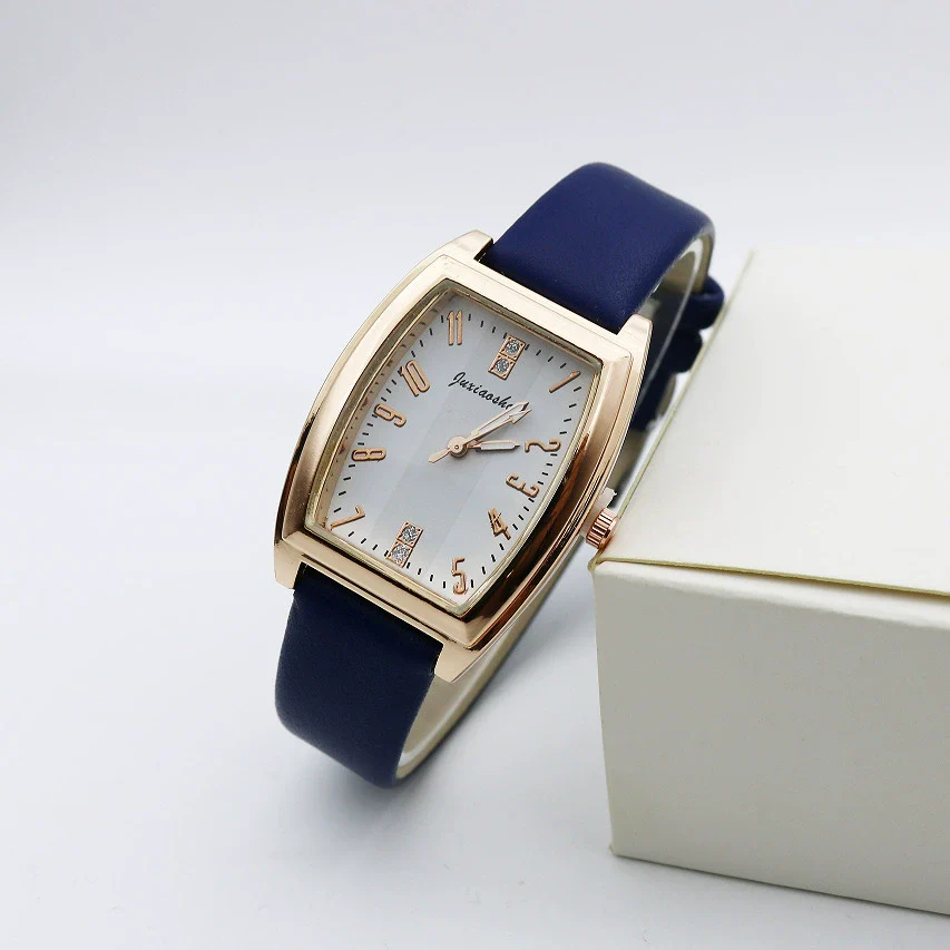 Women's Retro Square Casual Quartz Watch With Alloy Case Pu Strap And Mineral Strengthened Glass Mirror - Image 6