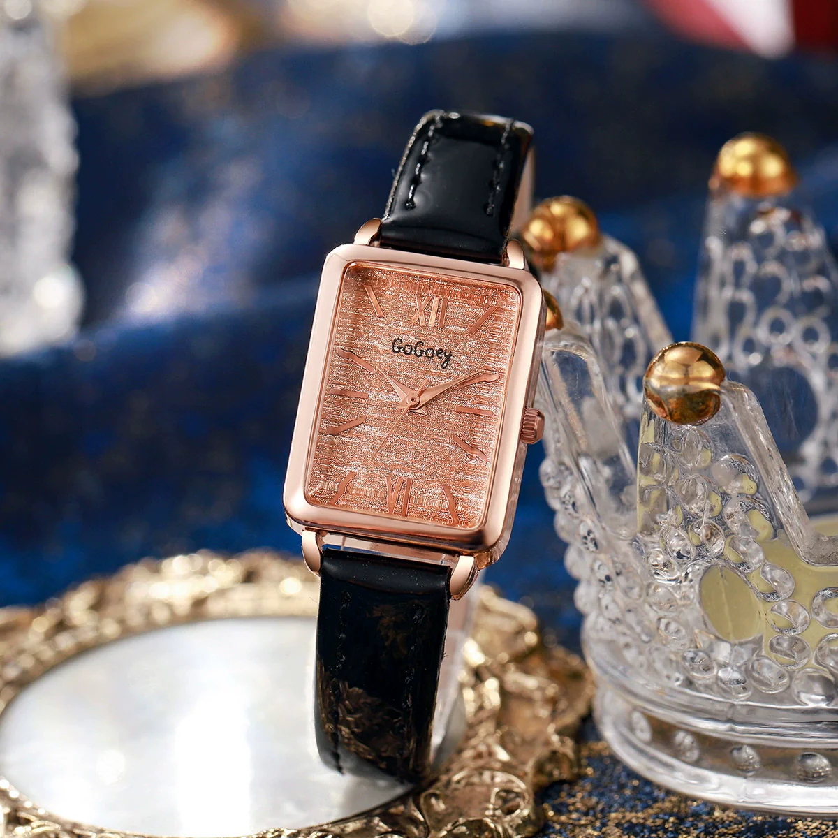 Women's Retro Style Square Zinc Alloy Case And Alloy Strap Quartz Watch - Image 8