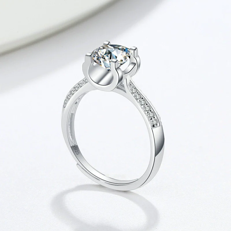 Women's Silver Geometric Moissanite Ring With Electroplating - Image 4