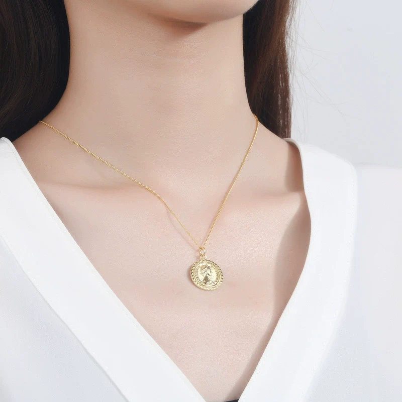 Women's Silver Geometric Portrait Round Coin Necklace Copper Electroplating Accessories - Image 4