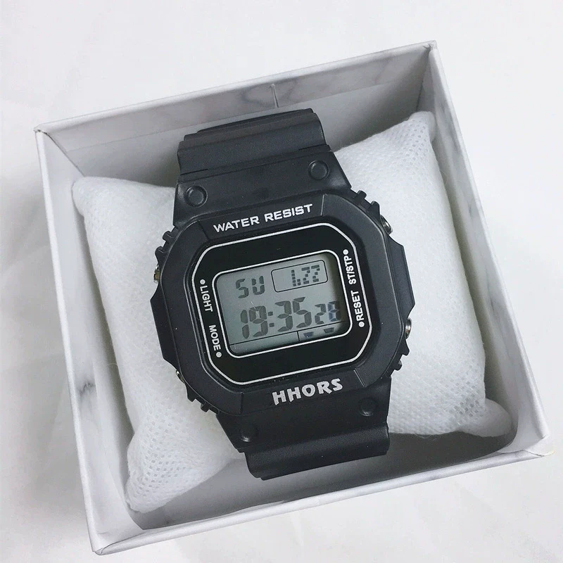 Women's Square Electronic Watch Plastic Case Silicone Strap Stainless Steel Clasp Leisure Style - Image 4