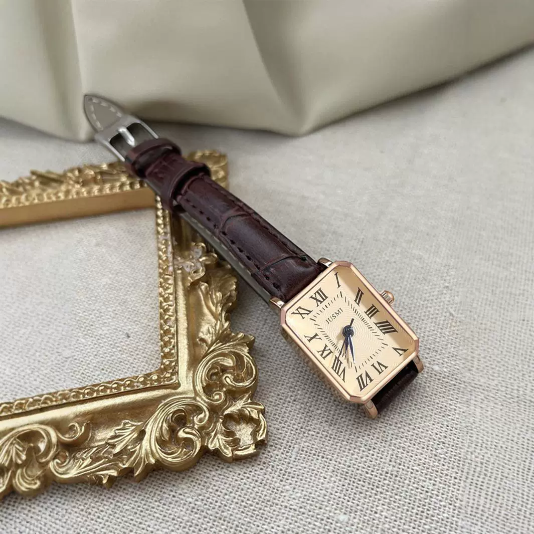 Women's Square Retro Quartz Watch With Pu Strap And Alloy Case - Image 2