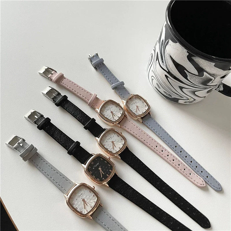 Women's Square Small Watch Alloy Case Imitation Leather Strap Leisure Style - Image 5
