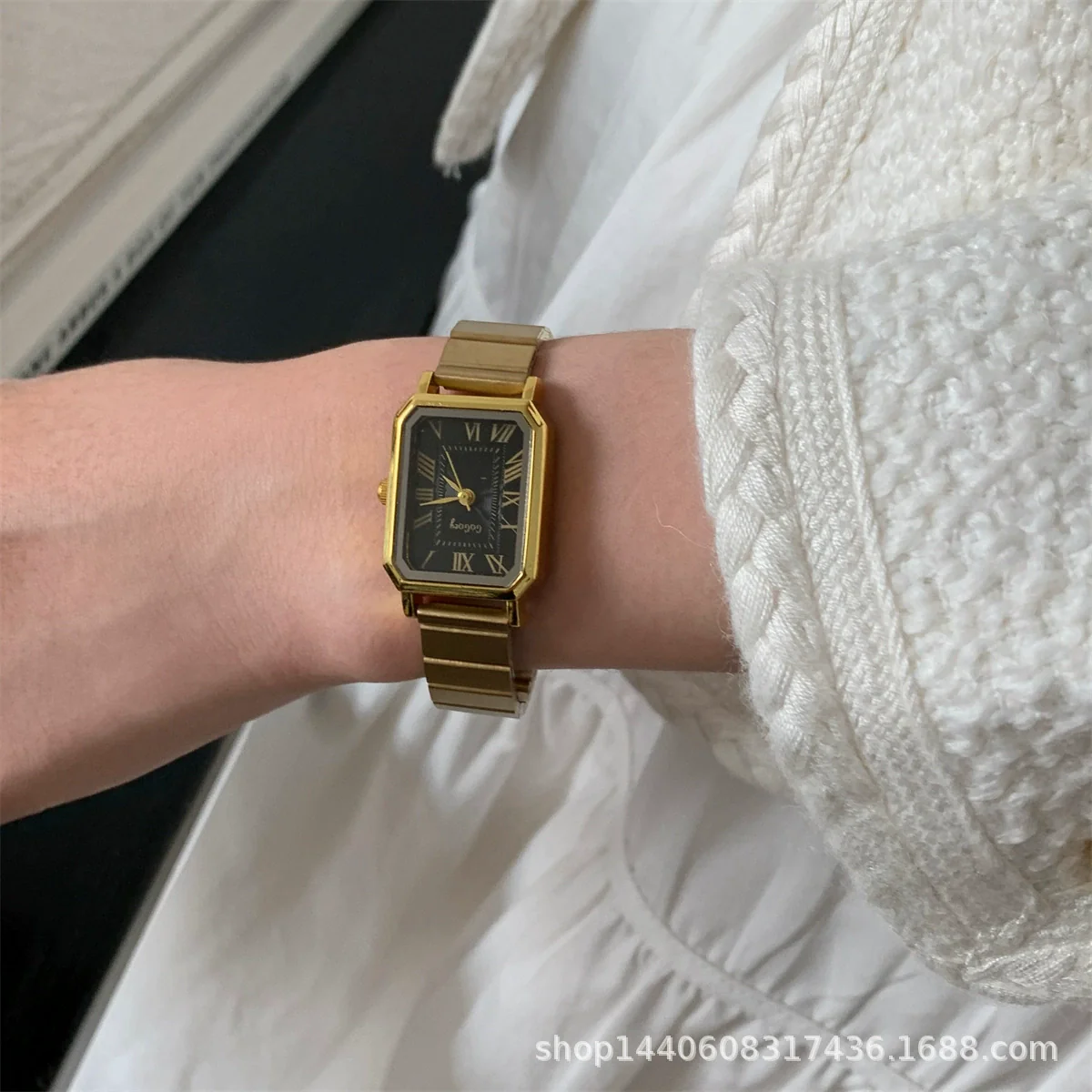 Women's Square Watch Alloy Case Ordinary Glass Mirror Bamboo Strap Antique Style - Image 7