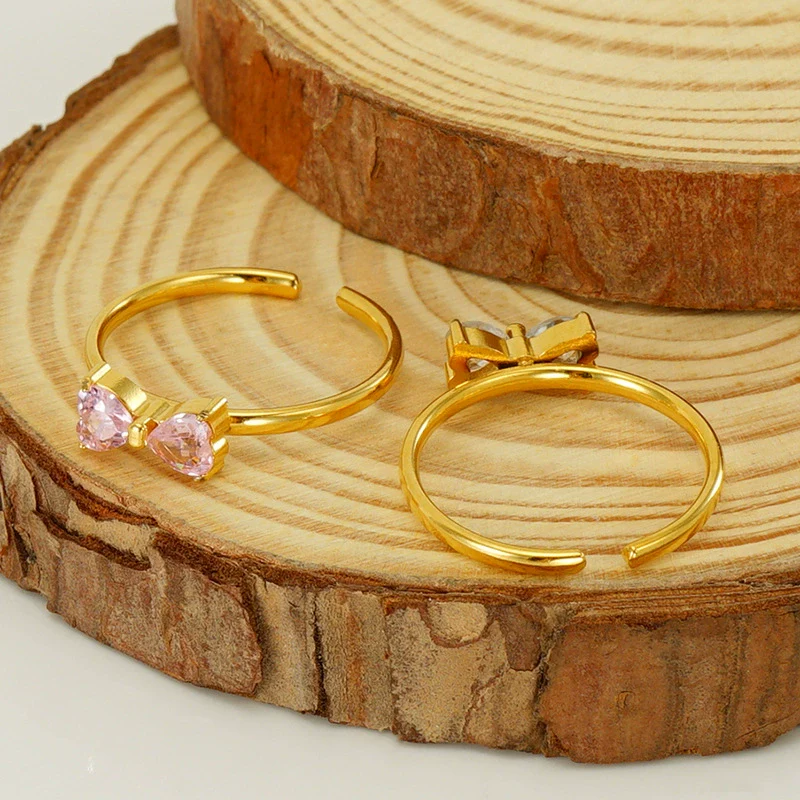 Women's 316L Stainless Steel Geometric Bow Ring Inlaid With Zircon - Image 4