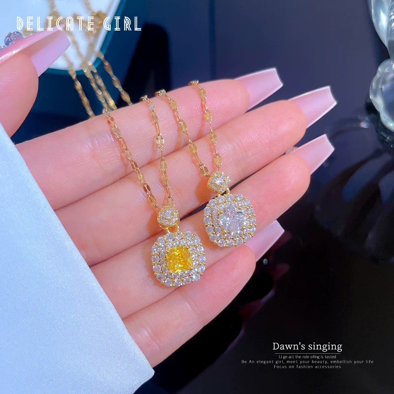 Women's Stainless Steel Geometric Light Luxury Style Micro Diamond Necklace - Image 3