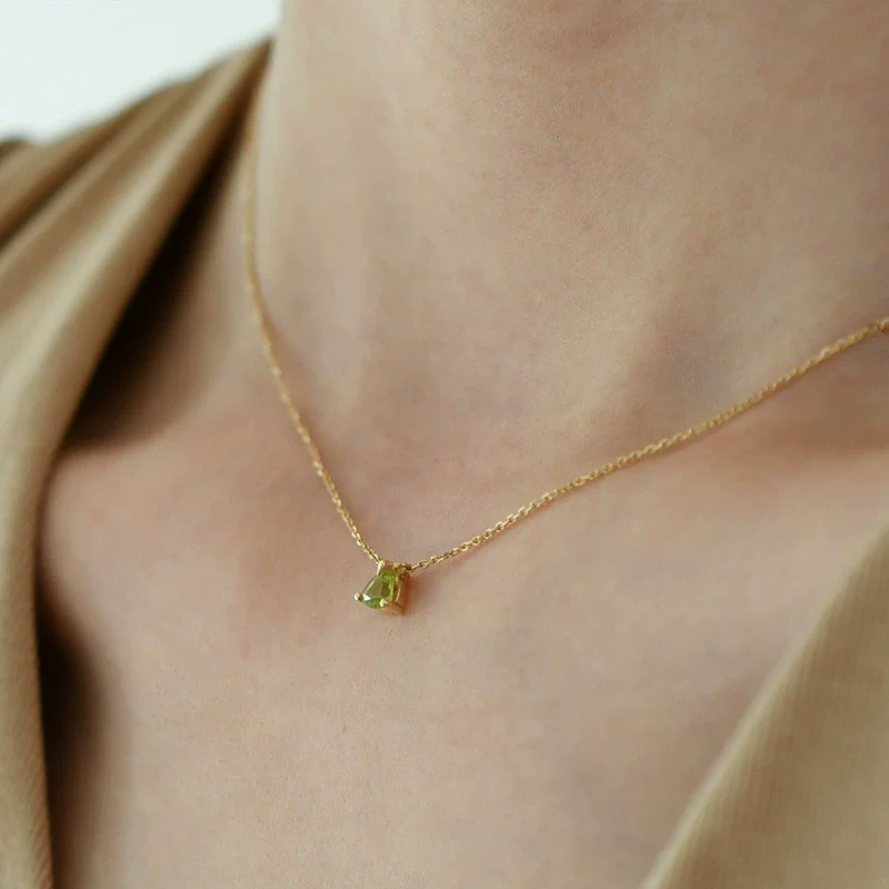 Women's Sterling Silver Peridot Necklace With Geometric Triangle Pendant And Ochain