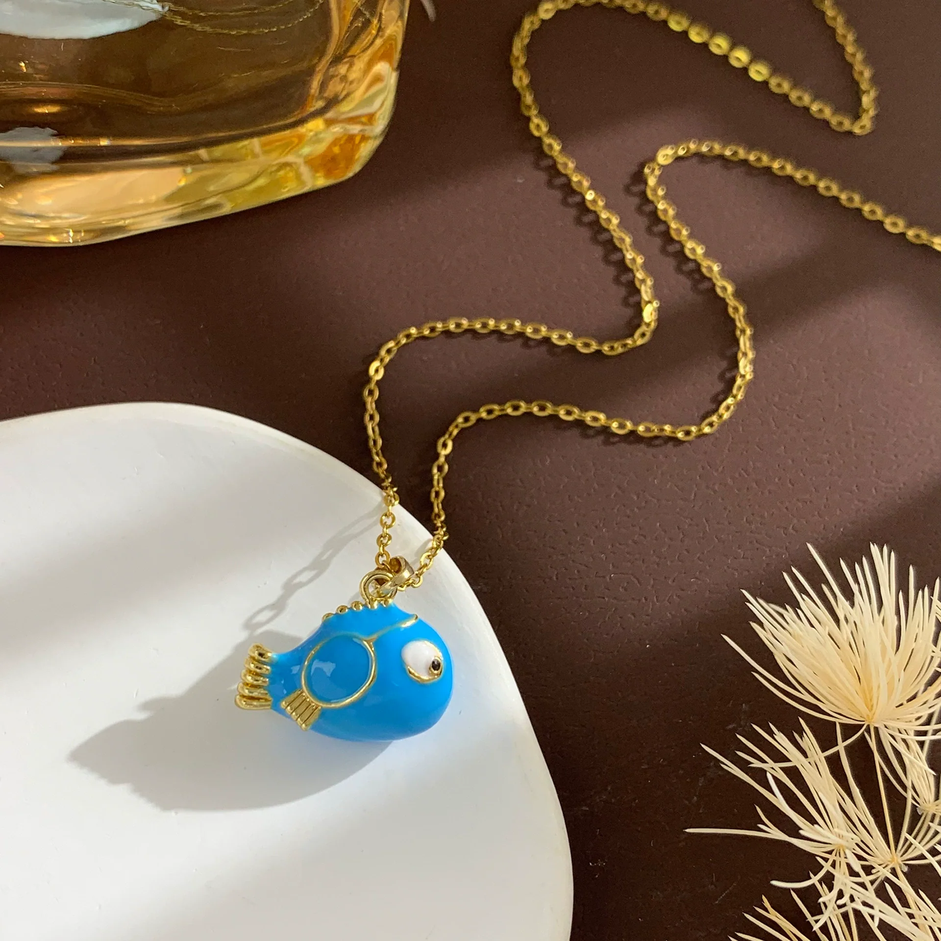 Women's Sweet Animal Style Copper And Titanium Steel Clown Fish Necklace With Real Gold Plating And Enhanced Color Retention - Image 11
