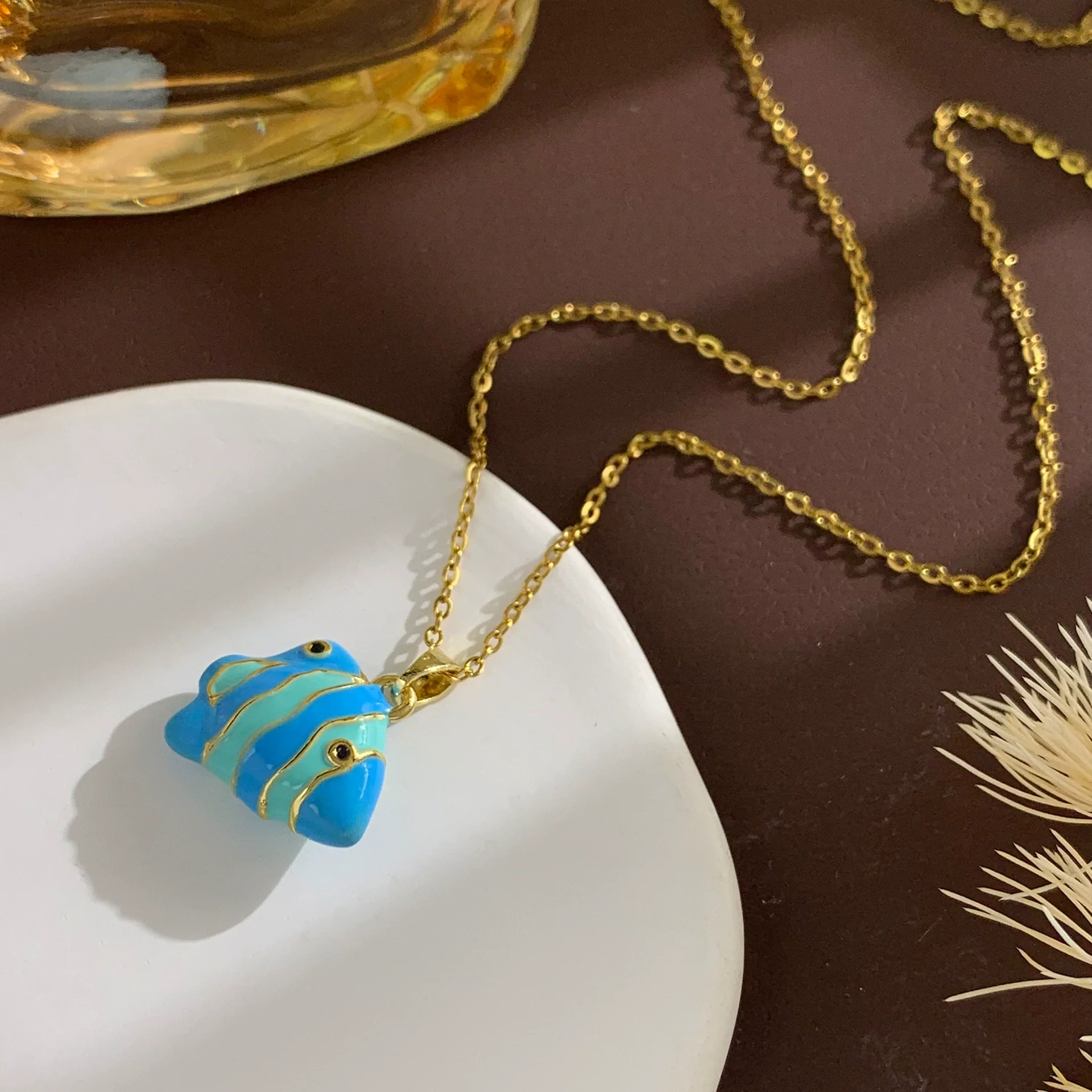Women's Sweet Animal Style Copper And Titanium Steel Clown Fish Necklace With Real Gold Plating And Enhanced Color Retention - Image 16
