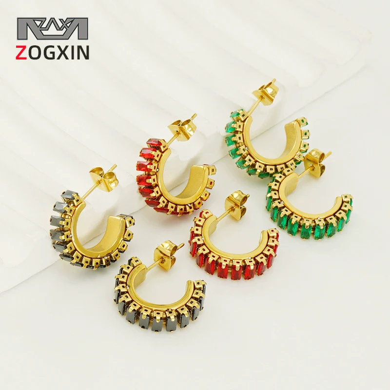 Women's Titanium Steel And 18K Gold Plated Cshaped Geometric Fashion Earrings With Electroplating Treatment
