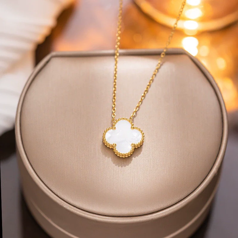 Women's Titanium Steel Geometric Doublesided Fourleaf Clover Necklace With O Word Chain Electroplated - Image 6