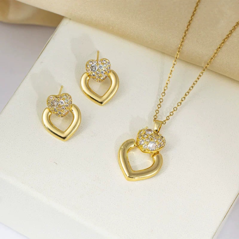 Women's Titanium Steel Heart Shape Mixed Gemstone Setting Electroplated Necklace With O Word Chain - Image 8