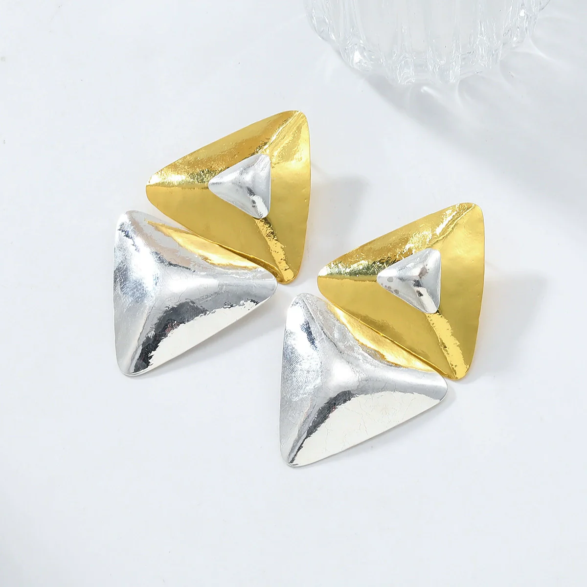 Women's Zinc Alloy Geometric Exaggerated Light Luxury Electroplated Triangle Earrings - Image 3