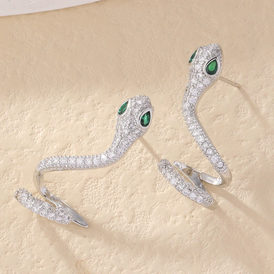 Zircon Snake Earrings For Women Luxury Elegant Animal Pattern - Image 4